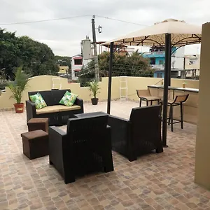 Fun-house Ecuador